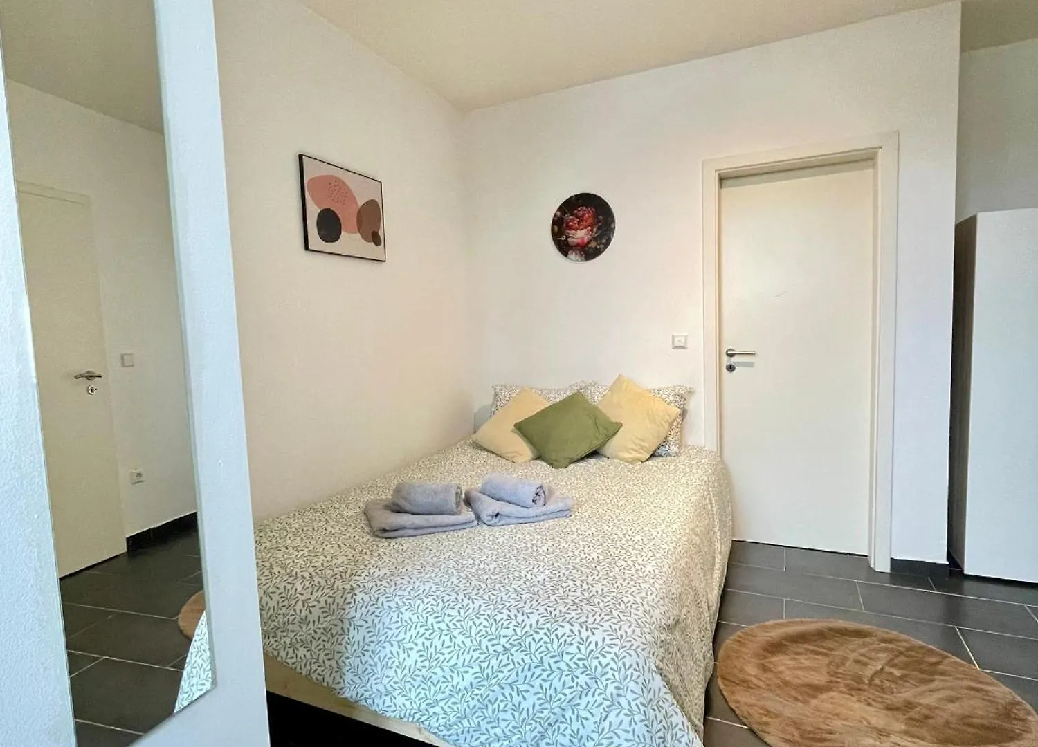 Bed & Breakfast Luxembourg Tram Station Rooms